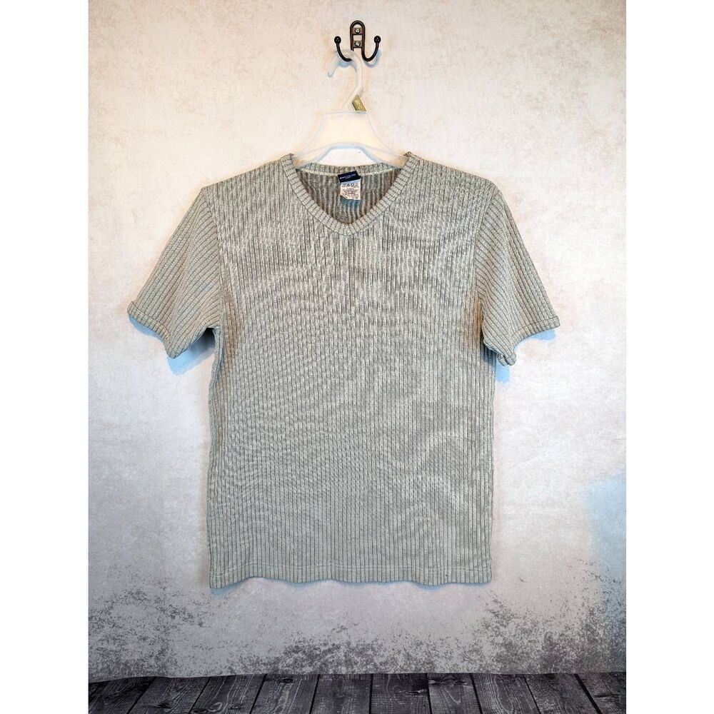 Ikeda ribbed v neck top size large